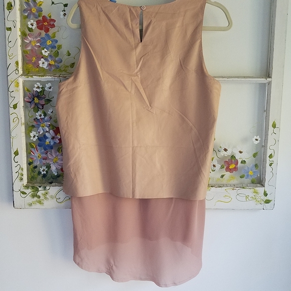 Simply Vera Vera Wang Faux Leather Sleeveless Blouse Size Large Mauve - Picture 2 of 8